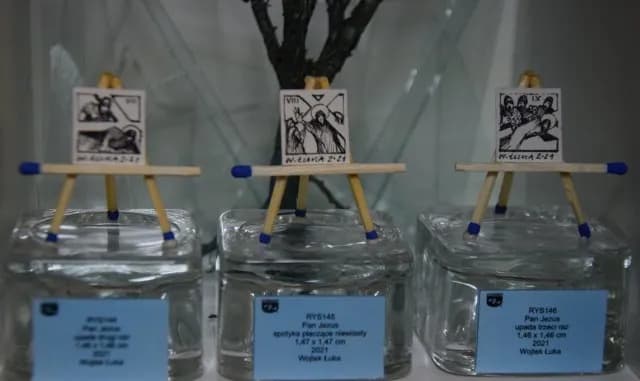 Muzeum miniaturowej sztuki profesjonalnej Henryk Jan Dominiak w Tychach - odkryj fascynujące kolekcje i wystawy